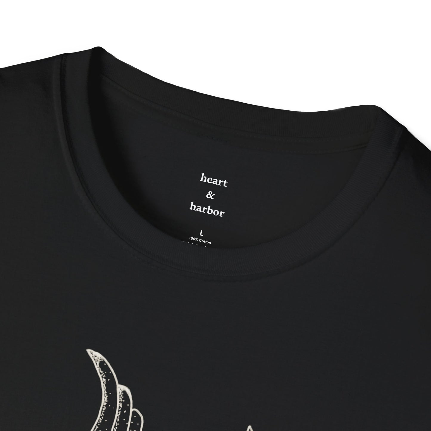 Traditional Tattoo Swallow T-Shirt - Fly Free Design
