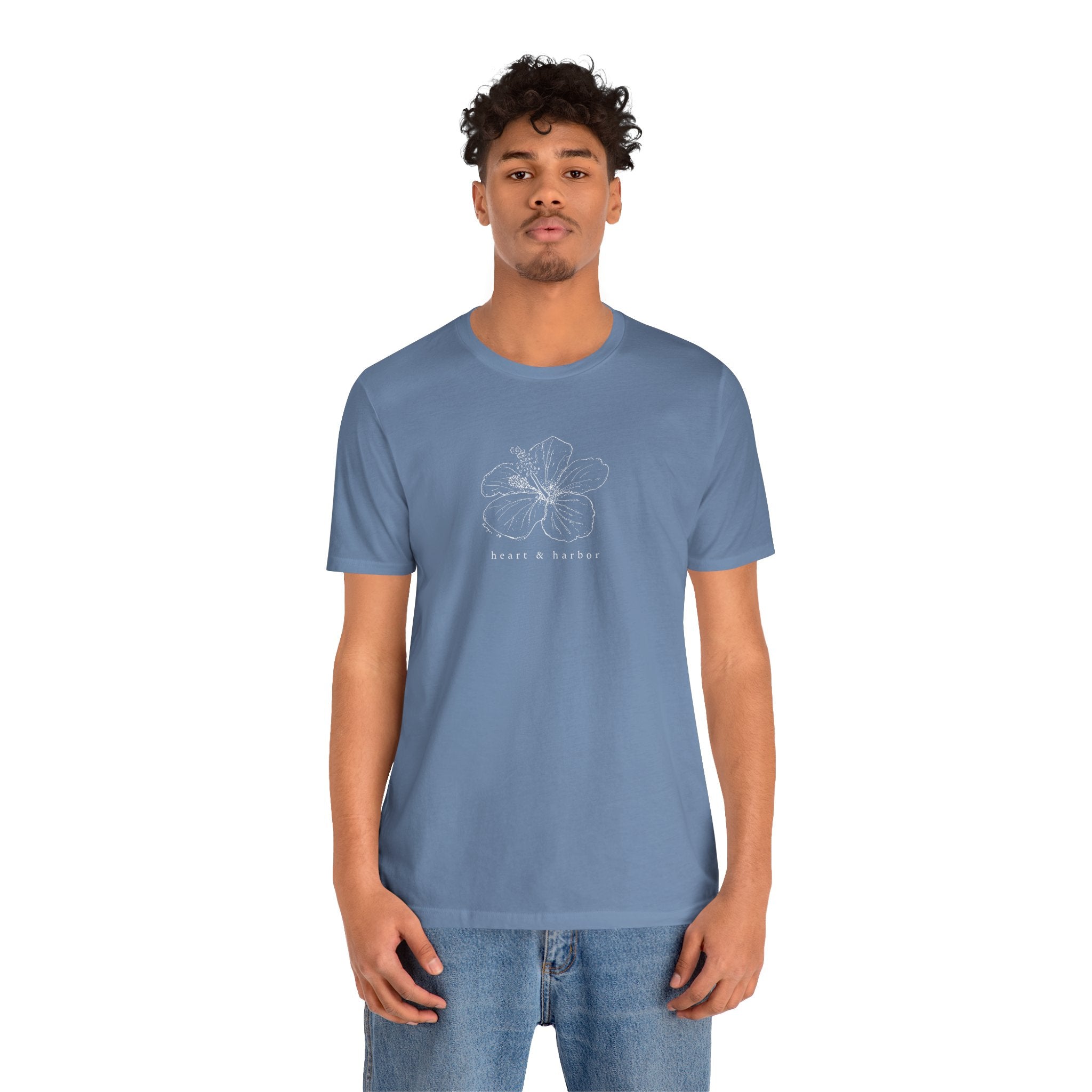 Hibiscus Bloom - Tee