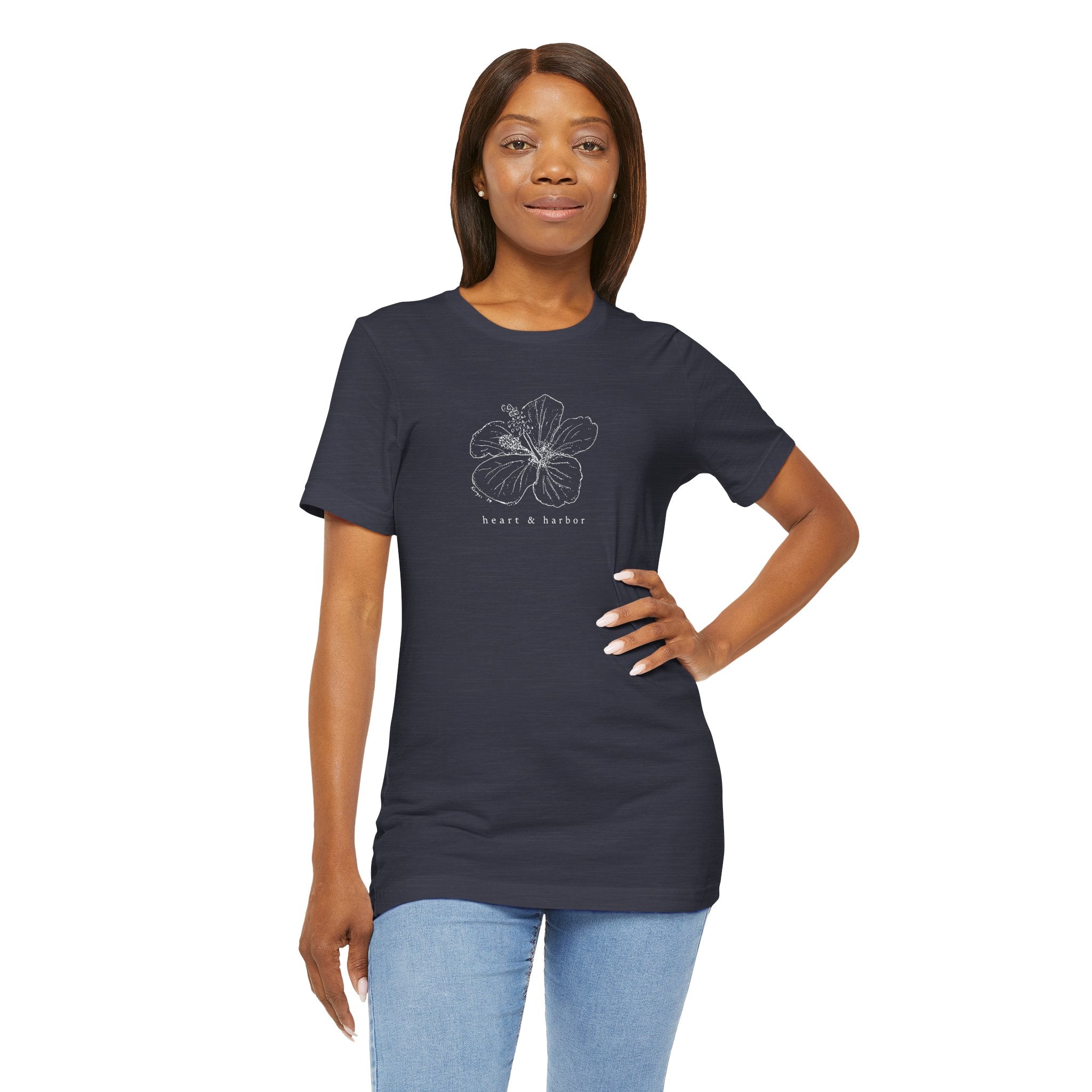 Hibiscus Bloom - Tee